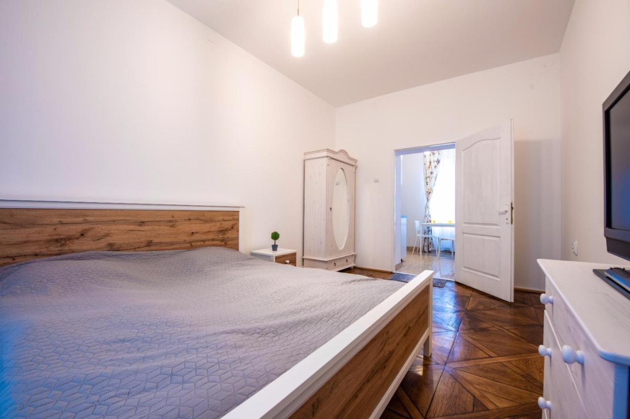 Apartment Amalia Σίμπιου Εξωτερικό φωτογραφία