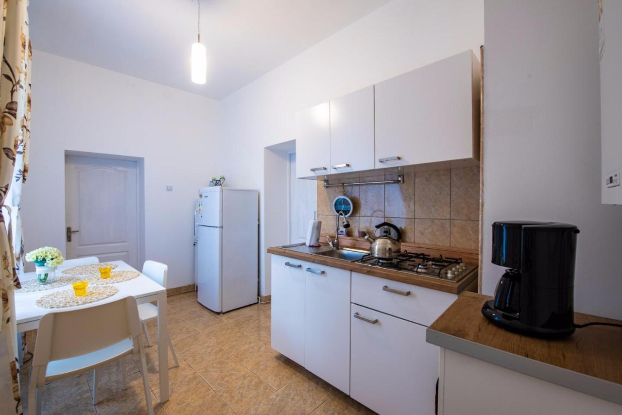 Apartment Amalia Σίμπιου Εξωτερικό φωτογραφία